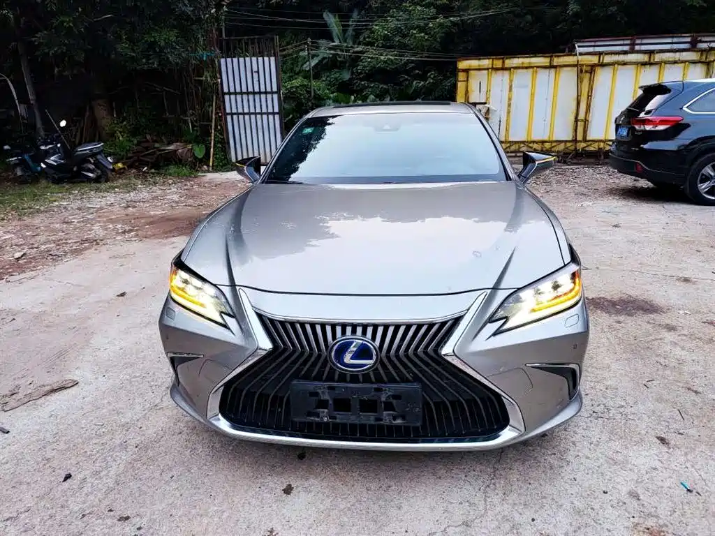 Lexus ES — миниатюра 2