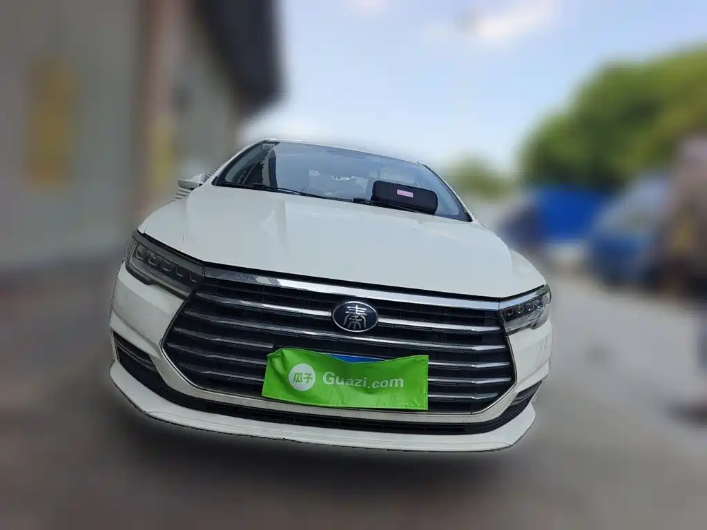 BYD Qin — миниатюра 2
