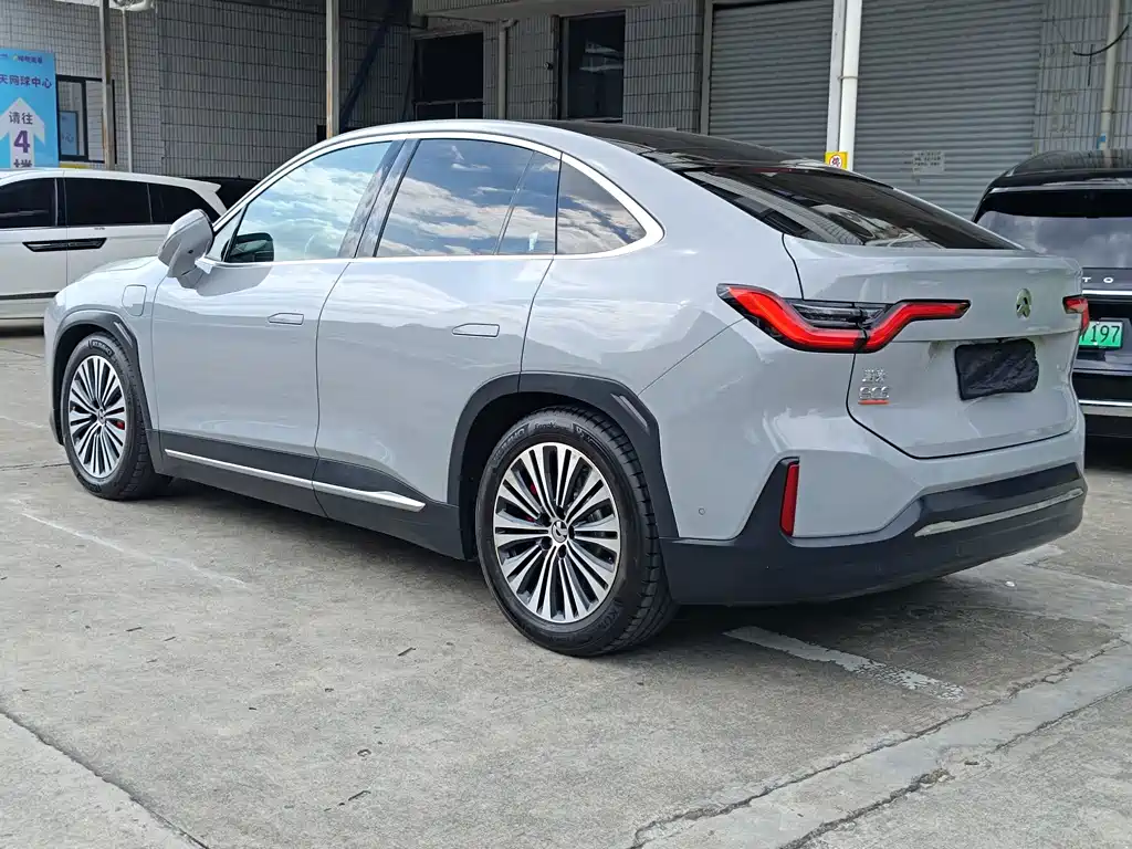 NIO EC6 — миниатюра 8