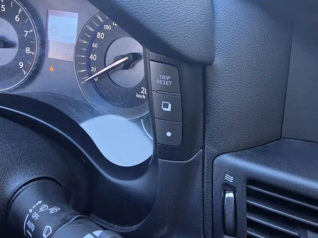 Infiniti M — миниатюра 16