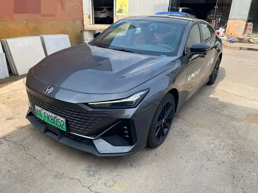 Changan UNI-V iDD