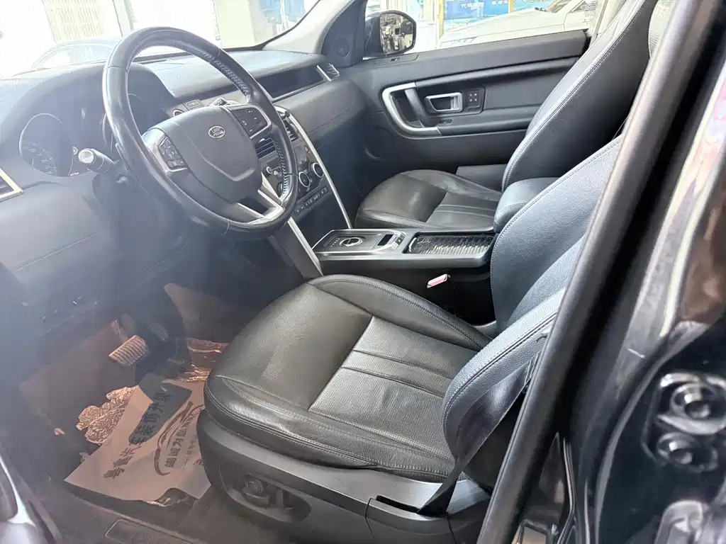Land Rover Discovery Sport — миниатюра 7
