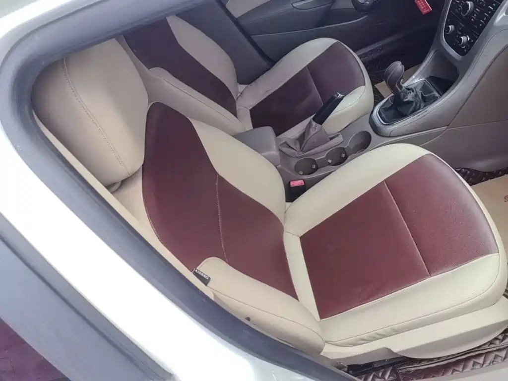Buick Excelle — миниатюра 25