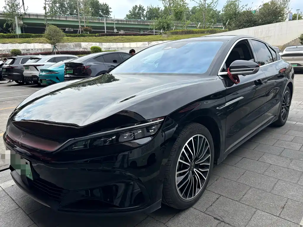 BYD Han 2024