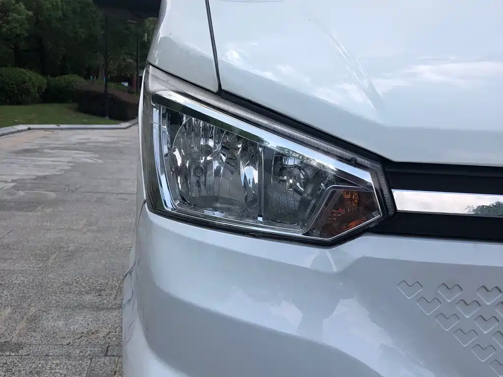 DONGFENG YUFENG EM26