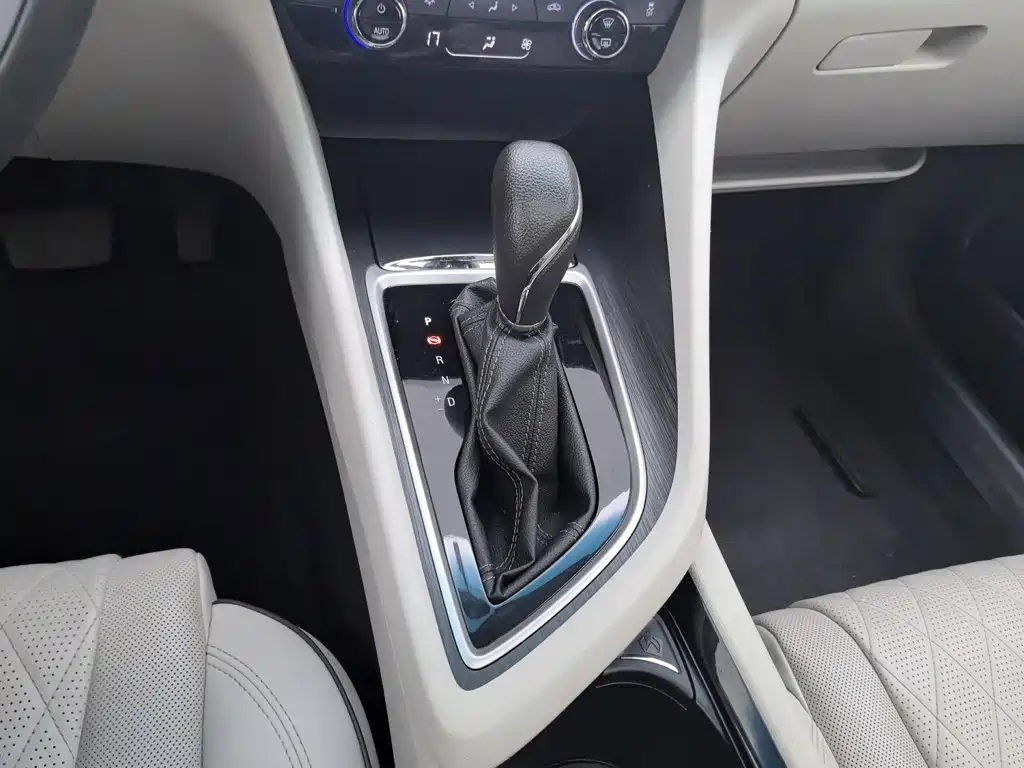 Buick GL6 — миниатюра 13
