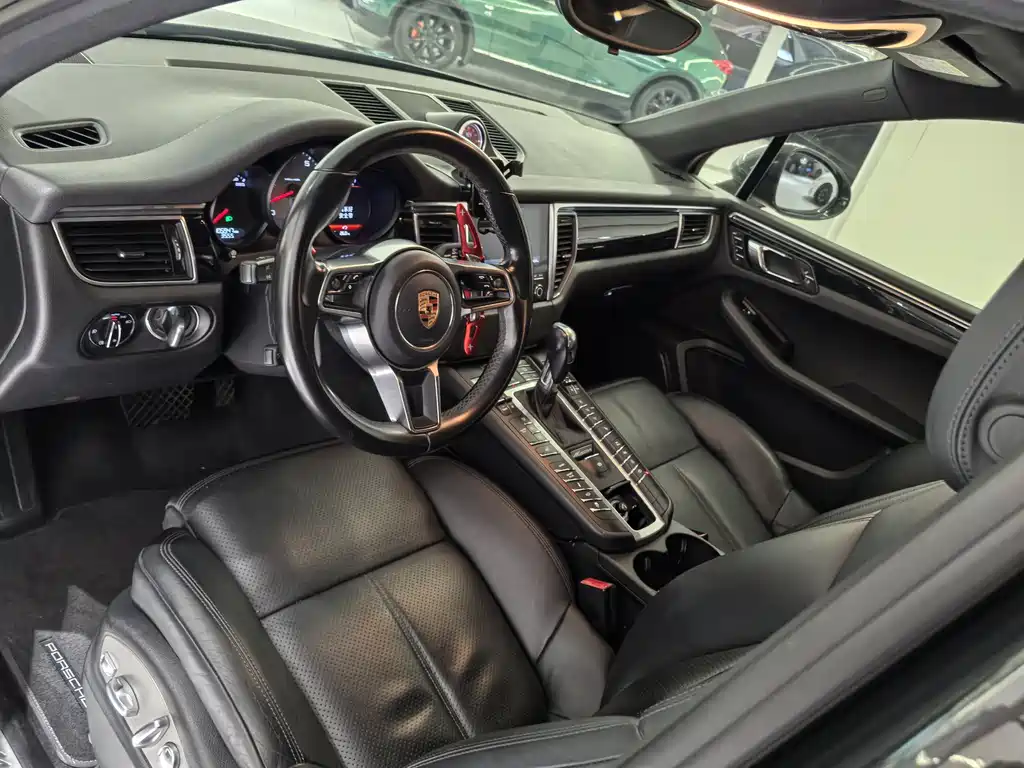 Porsche Macan 2018 Macan S 3.0T