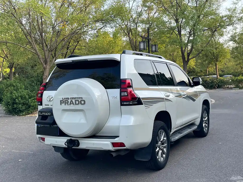 Toyota Prado — миниатюра 4