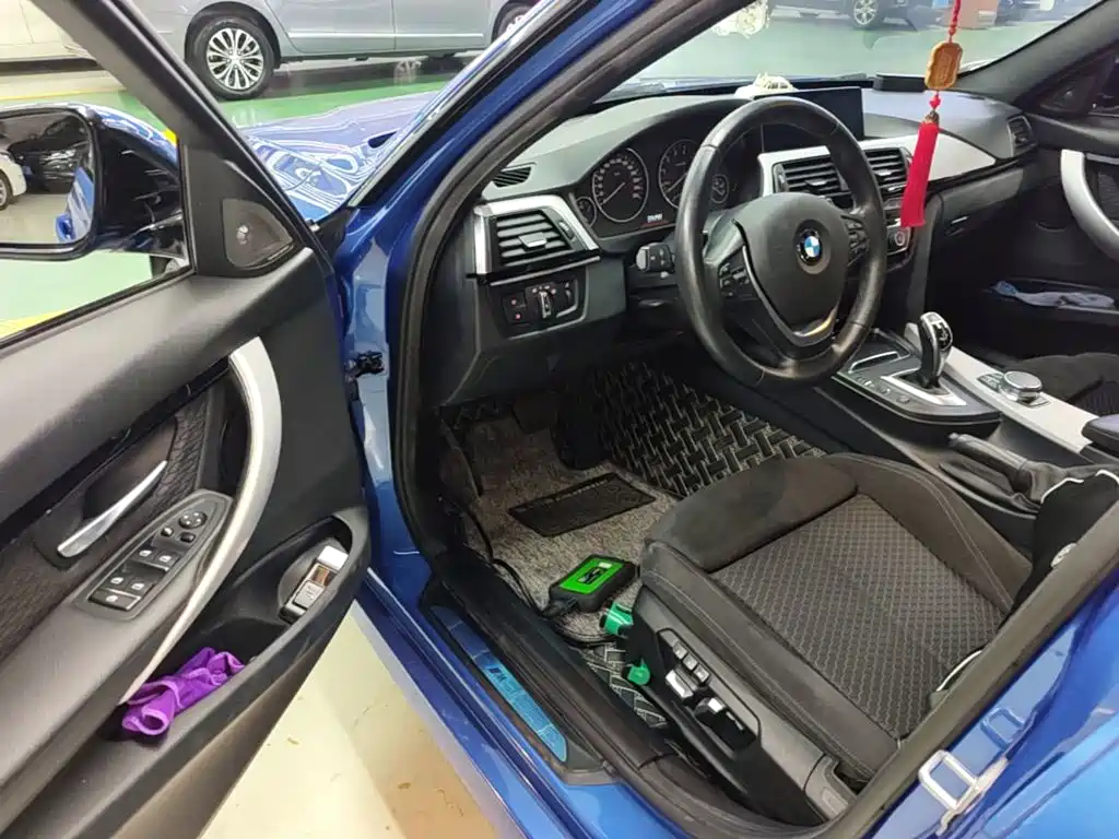 BMW 3 Series — миниатюра 16