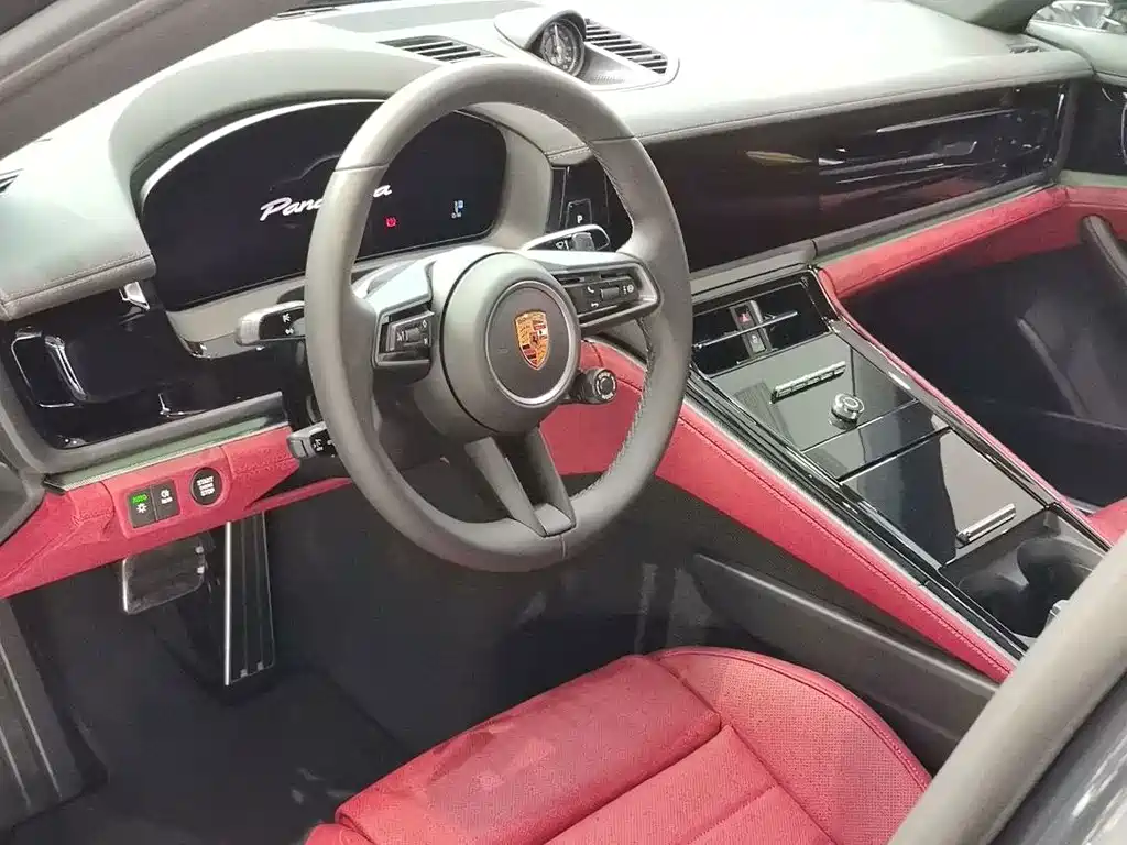 Porsche Panamera — миниатюра 12