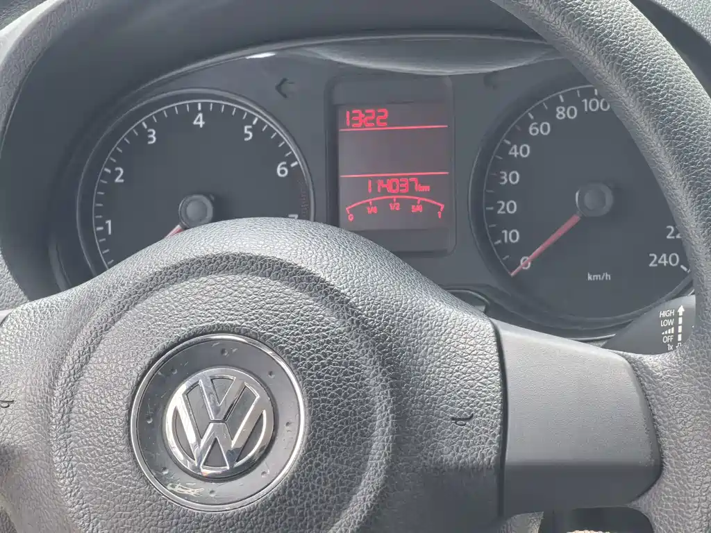 Volkswagen Polo — миниатюра 7