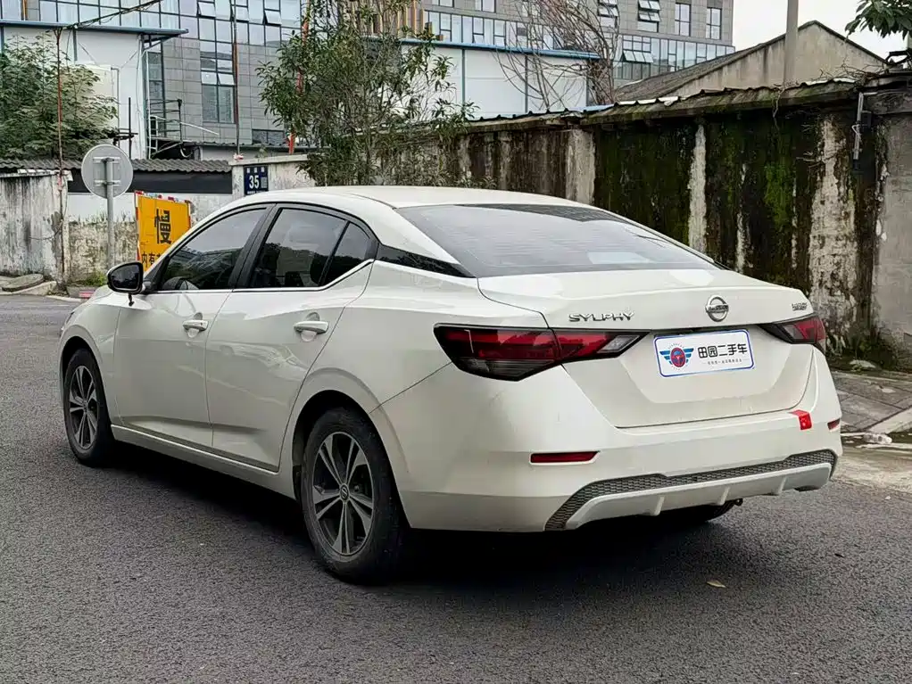 Nissan Sylphy — миниатюра 4