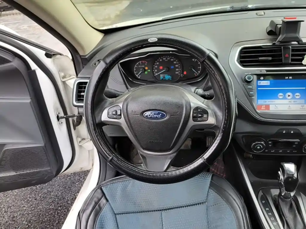 Ford Escort — миниатюра 11