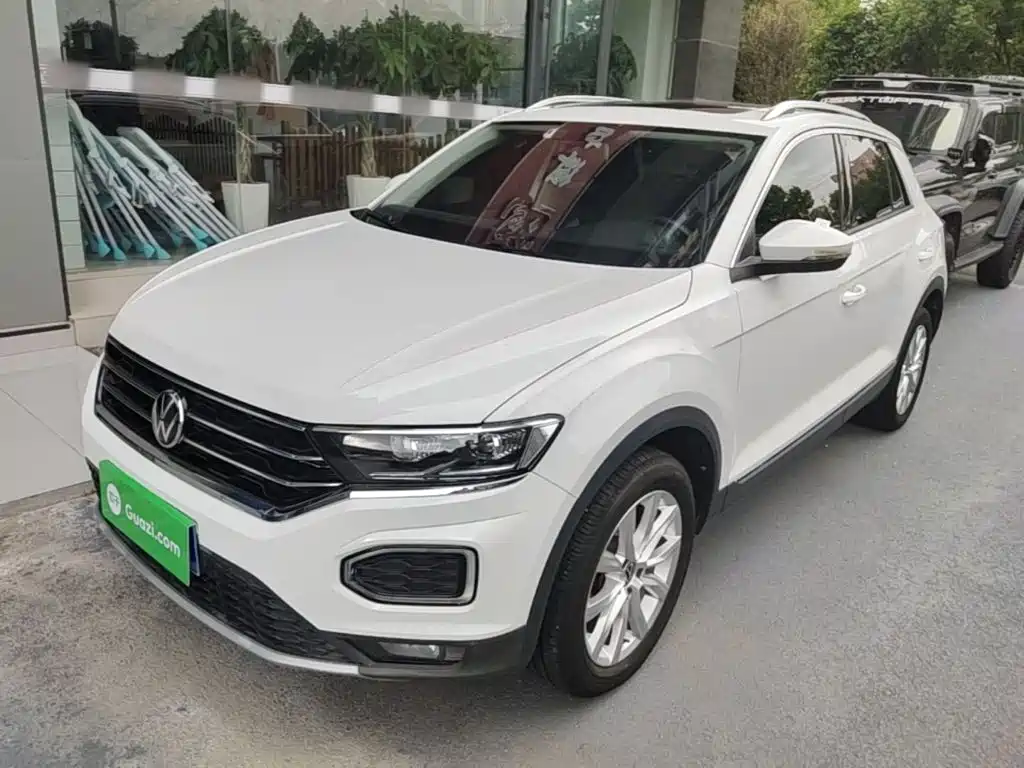 Volkswagen T-Roc — миниатюра 2