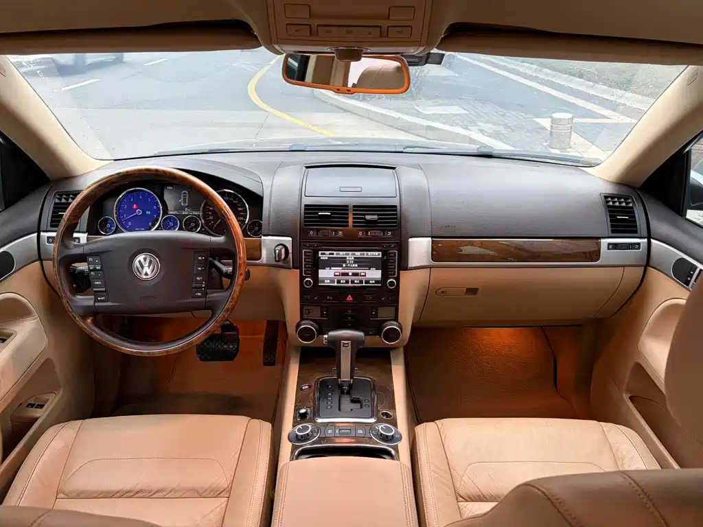 Volkswagen Touareg 2010 3.6 Luxury
