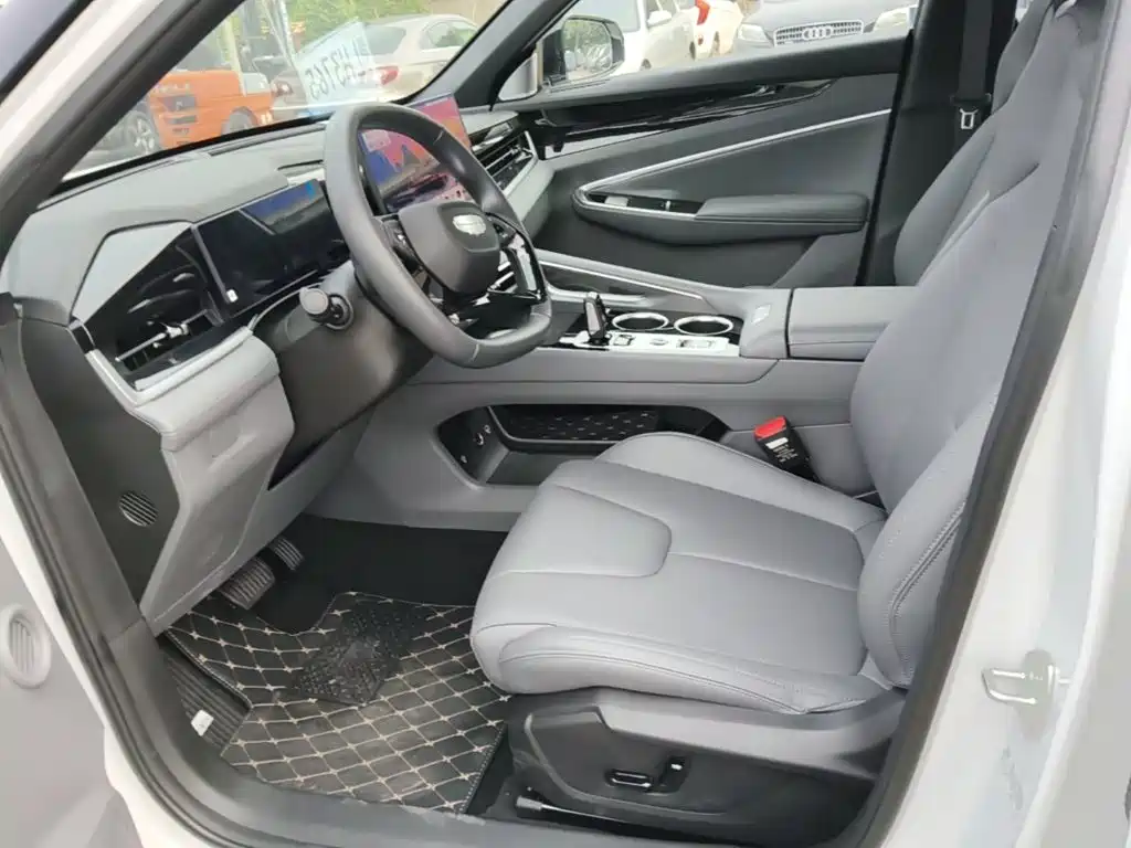 Geely Boyue — миниатюра 15