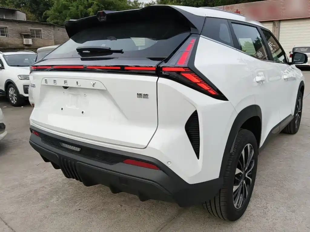 Geely Boyue — миниатюра 7