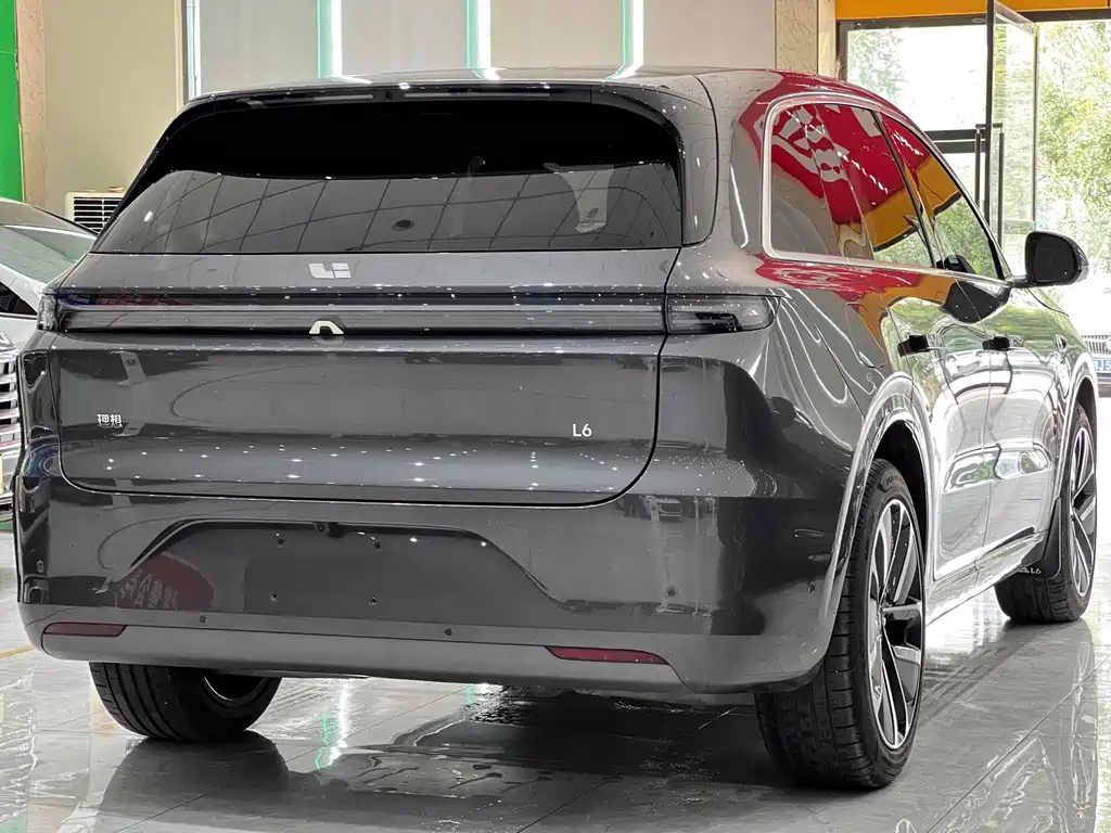 Li Auto IDEAL L6
