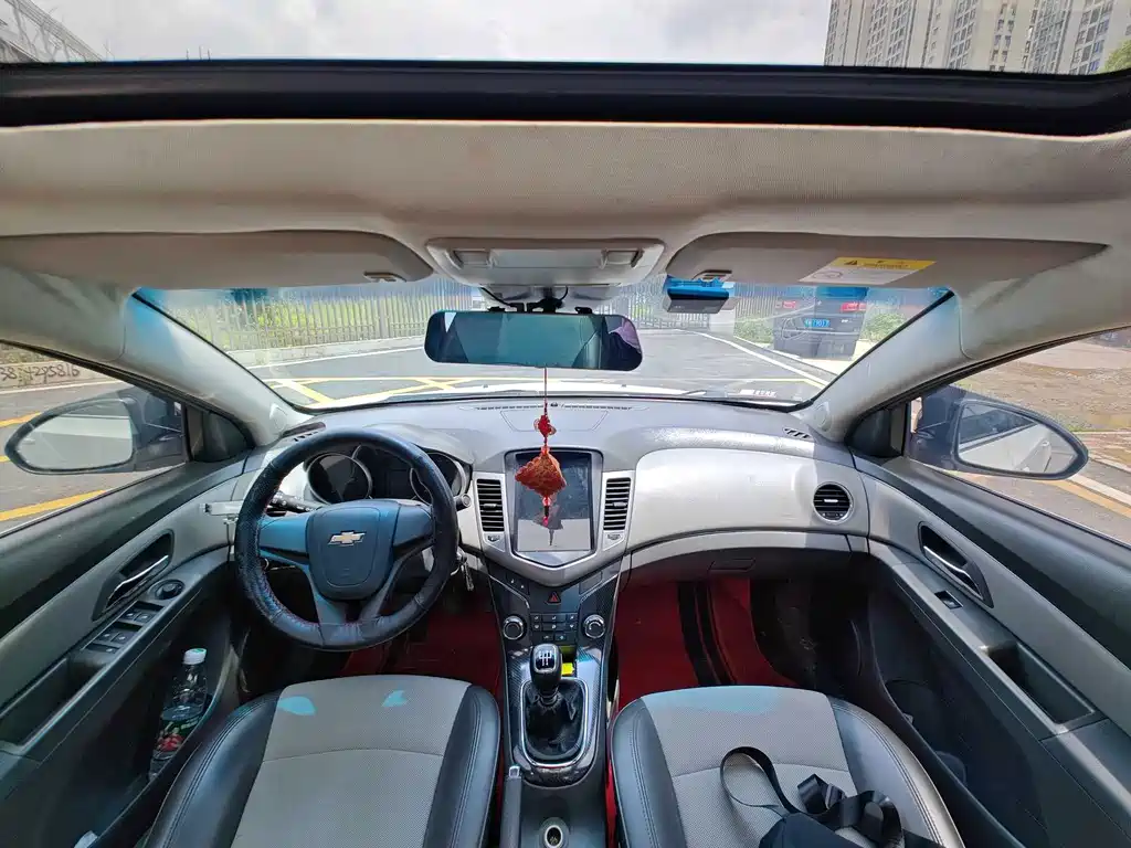 Chevrolet Cruze — миниатюра 5