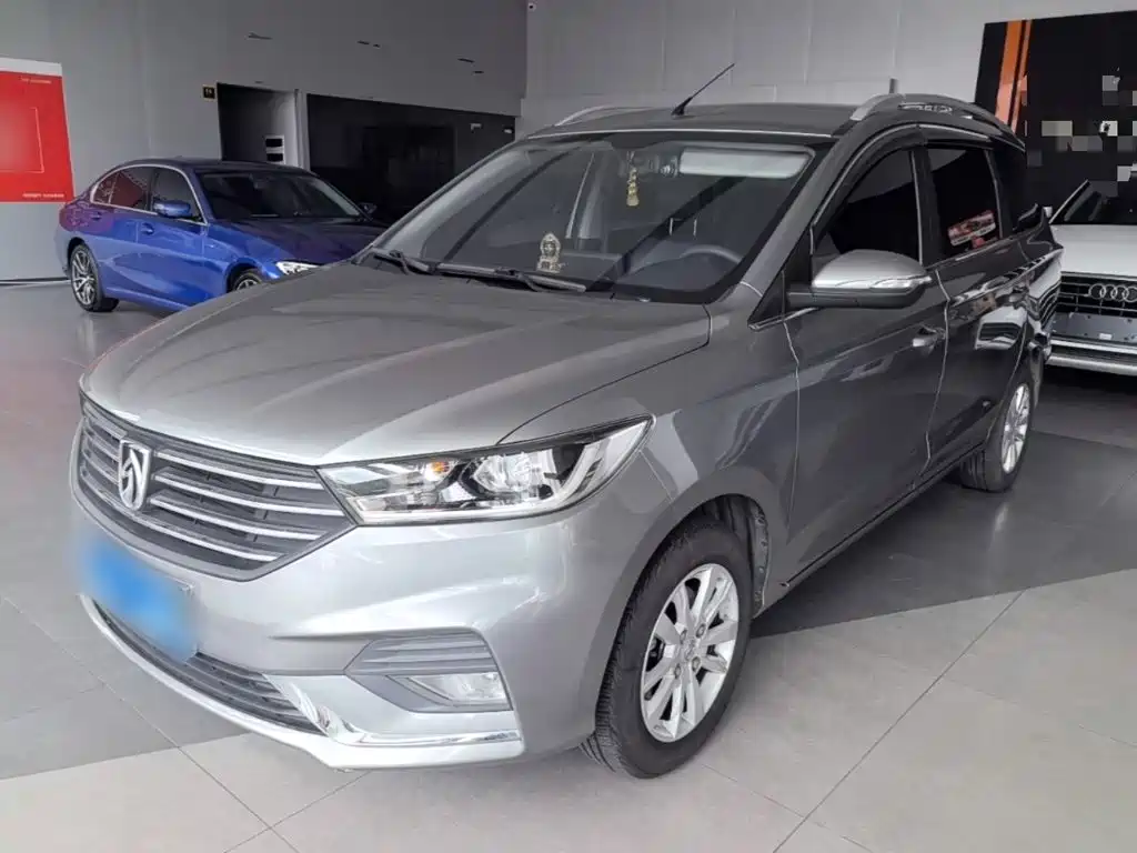 Baojun 360