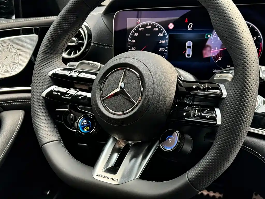 MERCEDES-BENZ AMG GT