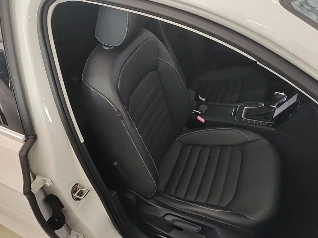 Volkswagen Lamando — миниатюра 25