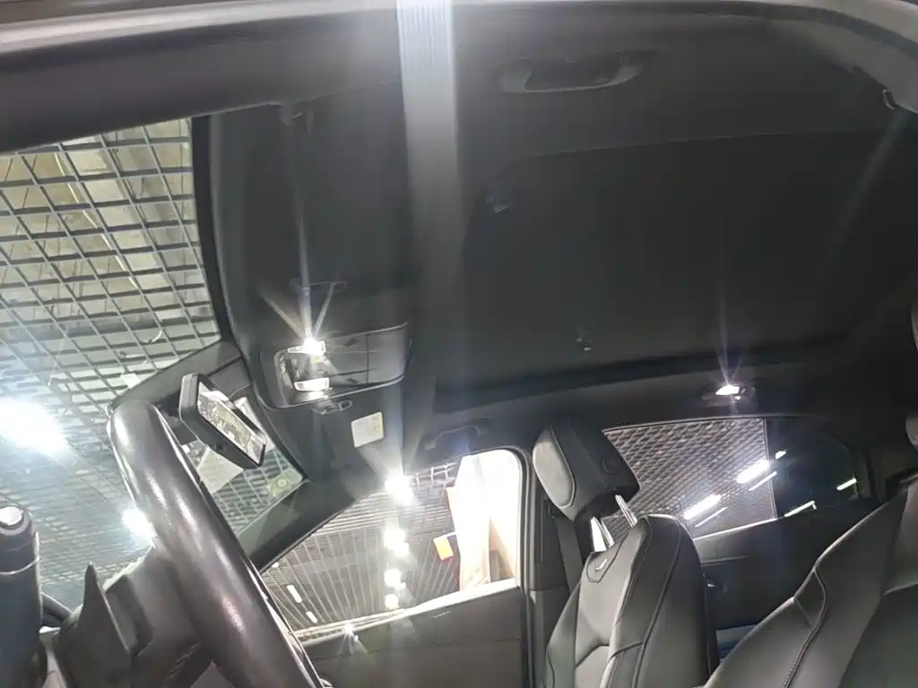 Cadillac XT4 — миниатюра 18