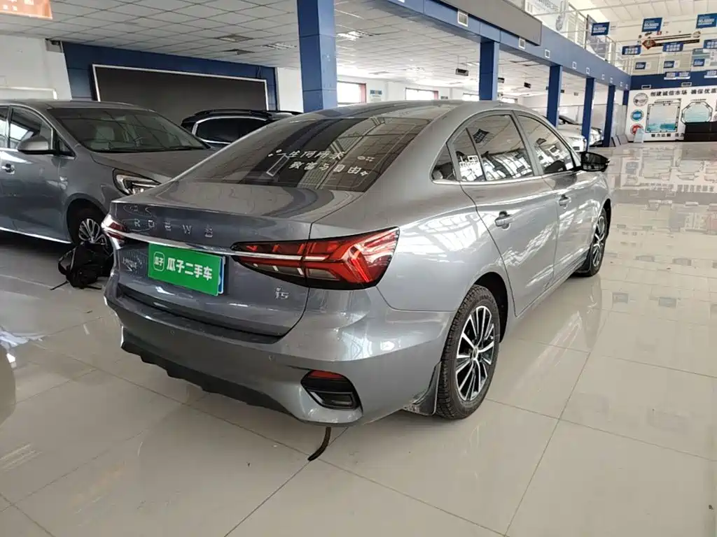 Roewe i5 — миниатюра 7