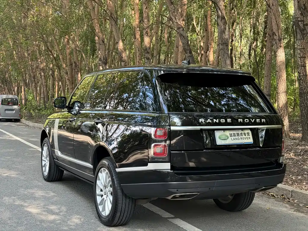 Land Rover Range Rover — миниатюра 12