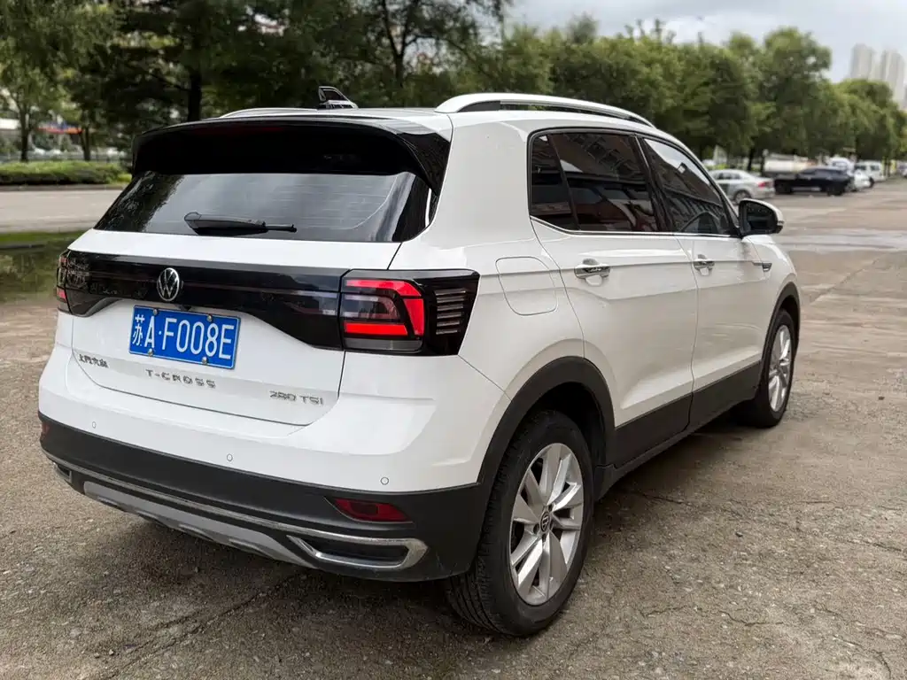 Volkswagen T-Cross — миниатюра 6
