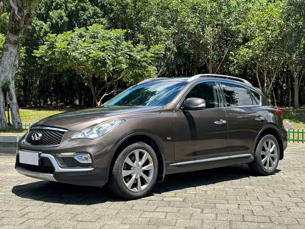 Infiniti QX50