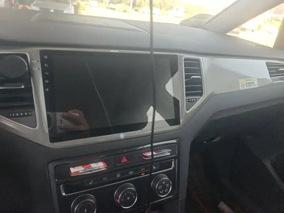 Volkswagen Golf Sportsvan — миниатюра 13