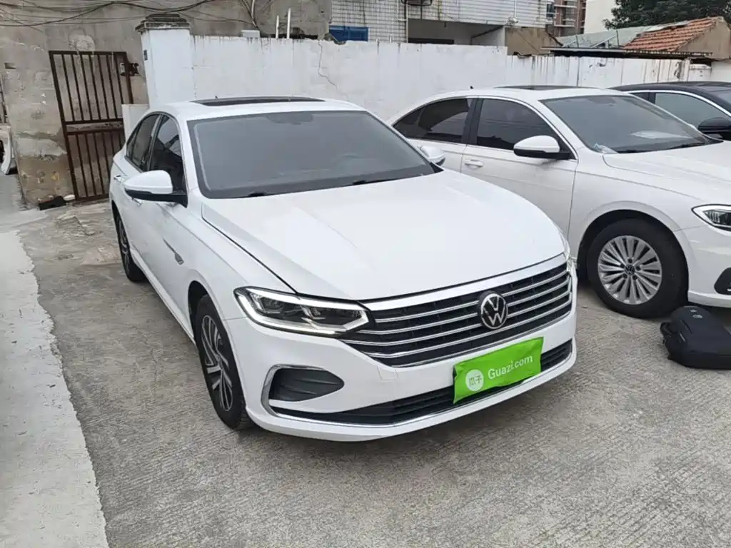Volkswagen Lavida — миниатюра 4
