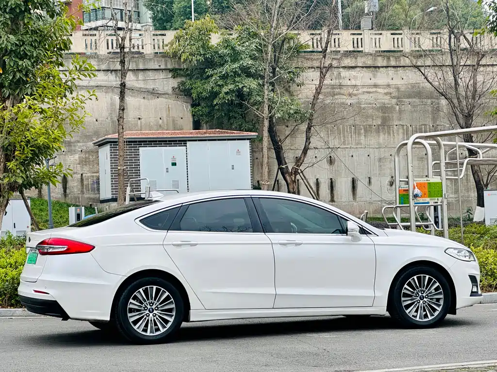 FORD MONDEO NEW ENERGY