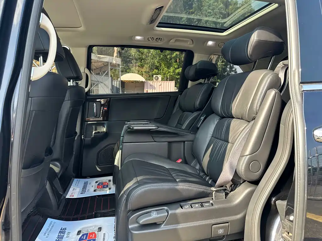 Honda Odyssey — миниатюра 8