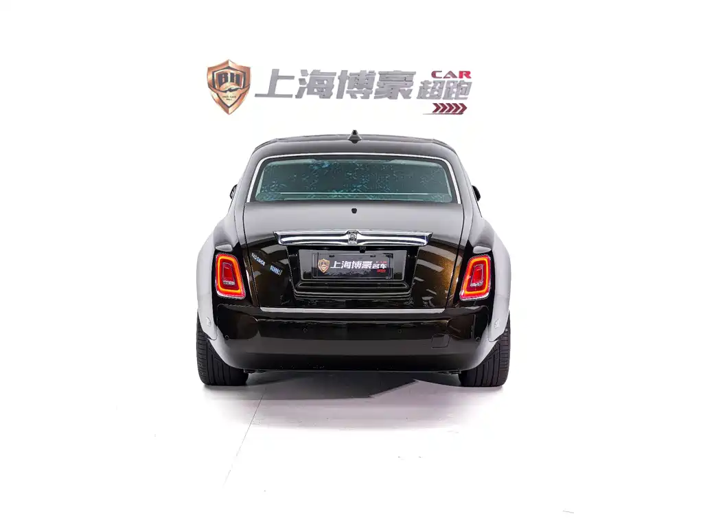 Rolls-Royce Phantom — миниатюра 3