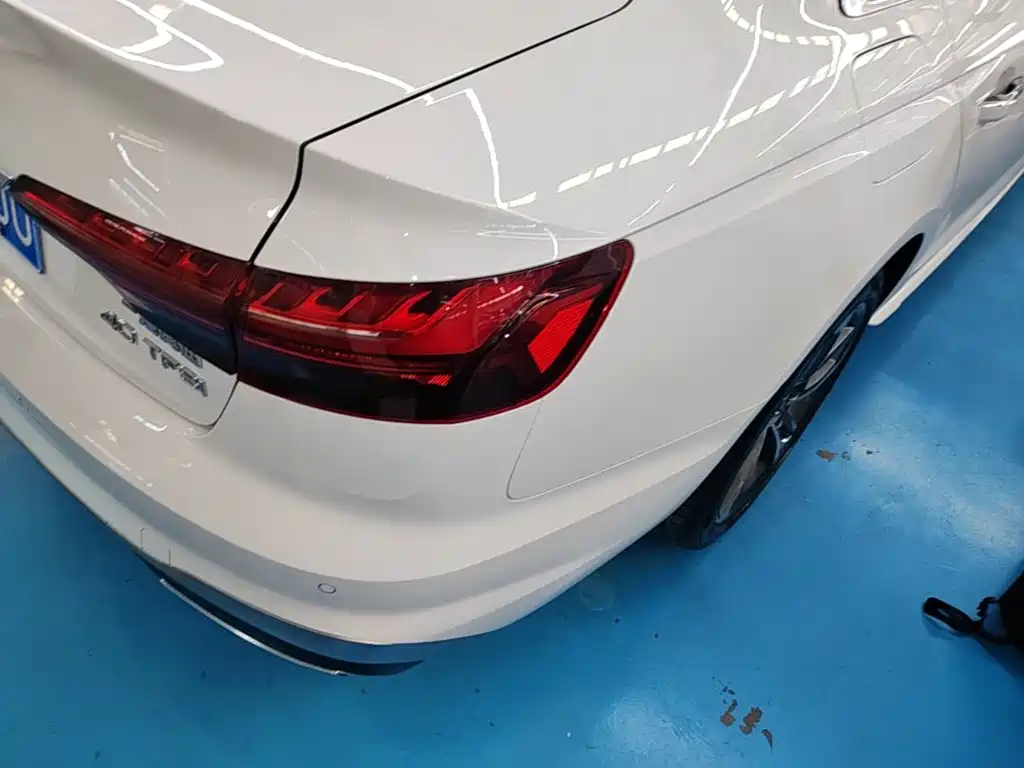 Audi A4L — миниатюра 8