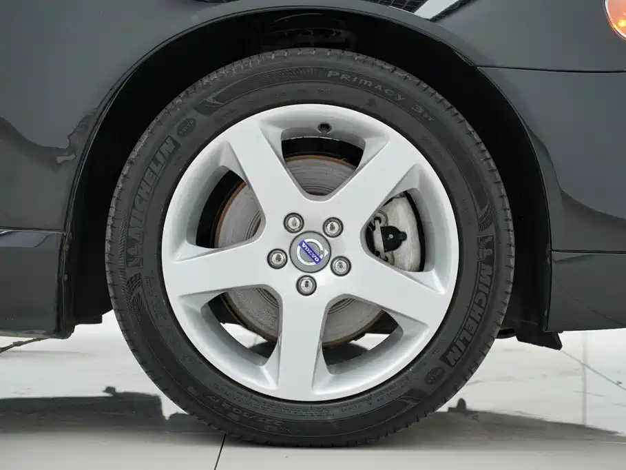 Volvo S80L — миниатюра 33