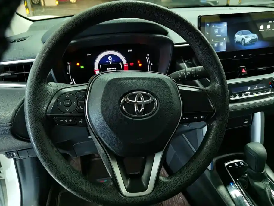Toyota Frontlander — миниатюра 15