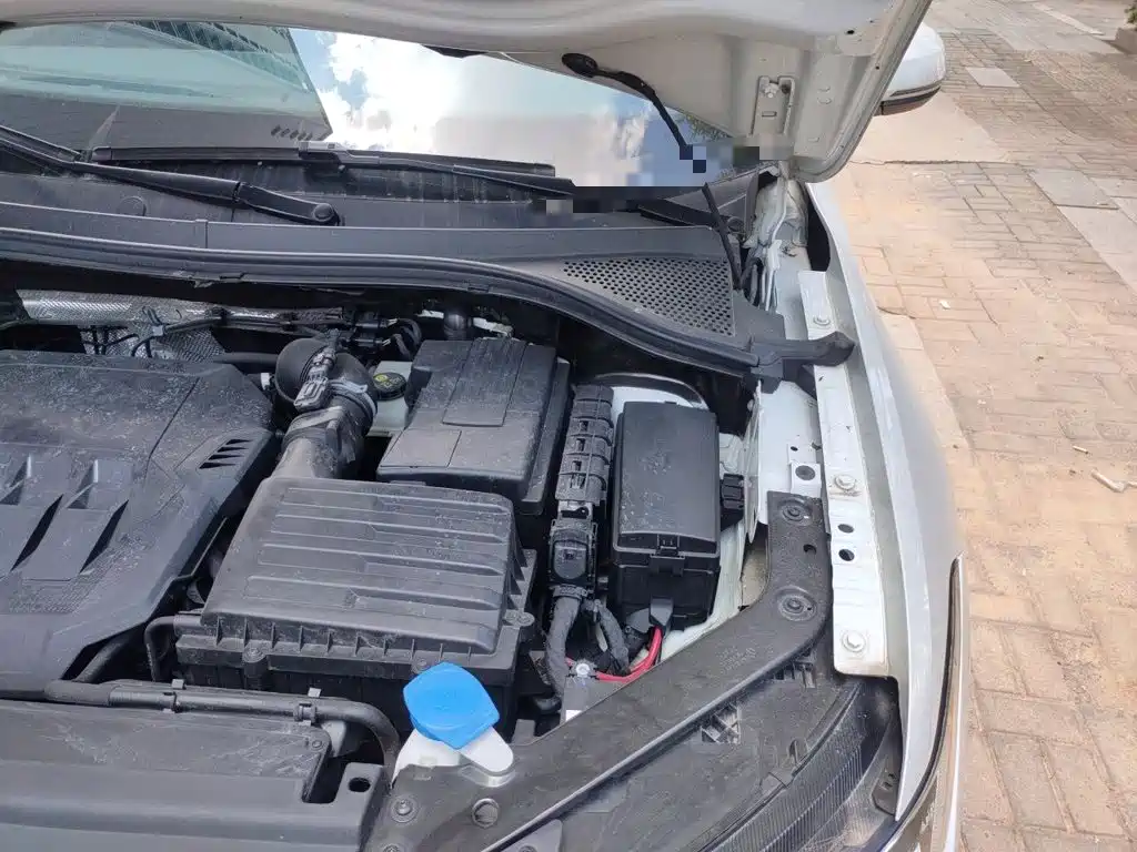 Volkswagen Tiguan L — миниатюра 20