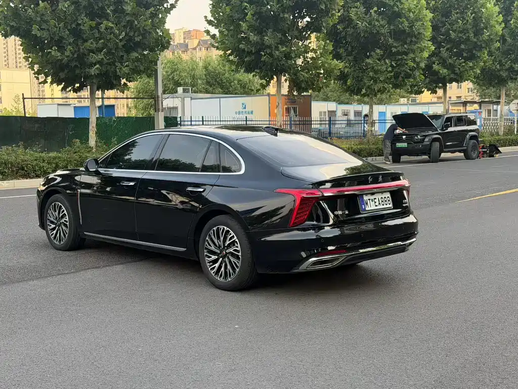 Hongqi Hongqi H5 — миниатюра 5