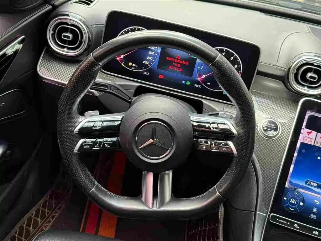 Mercedes-Benz C-Class — миниатюра 6