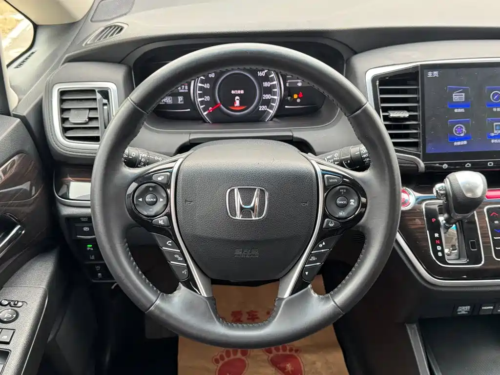 Honda Odyssey — миниатюра 18