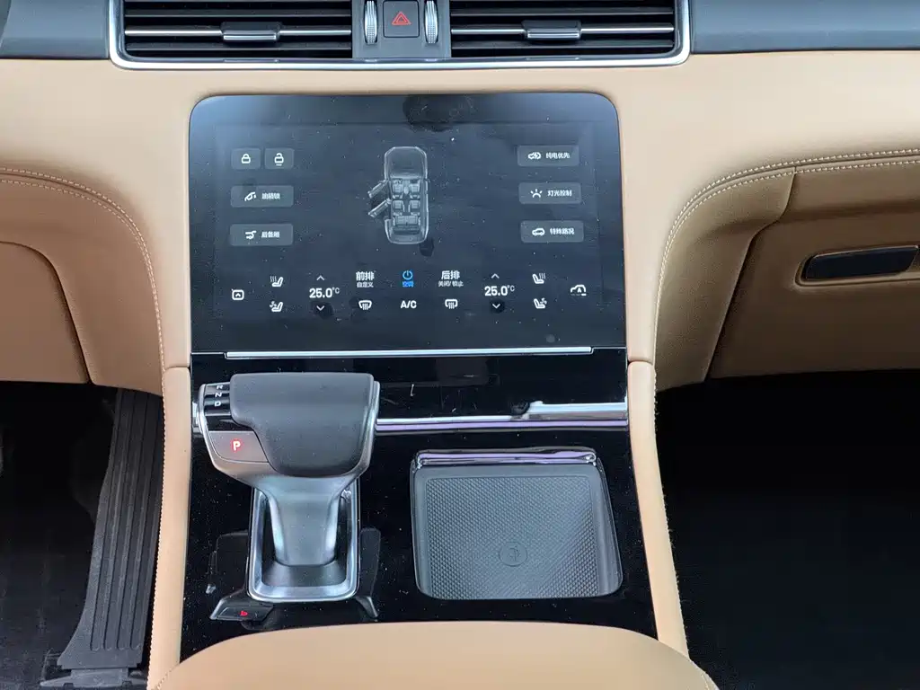 Li Auto Li ONE — миниатюра 16