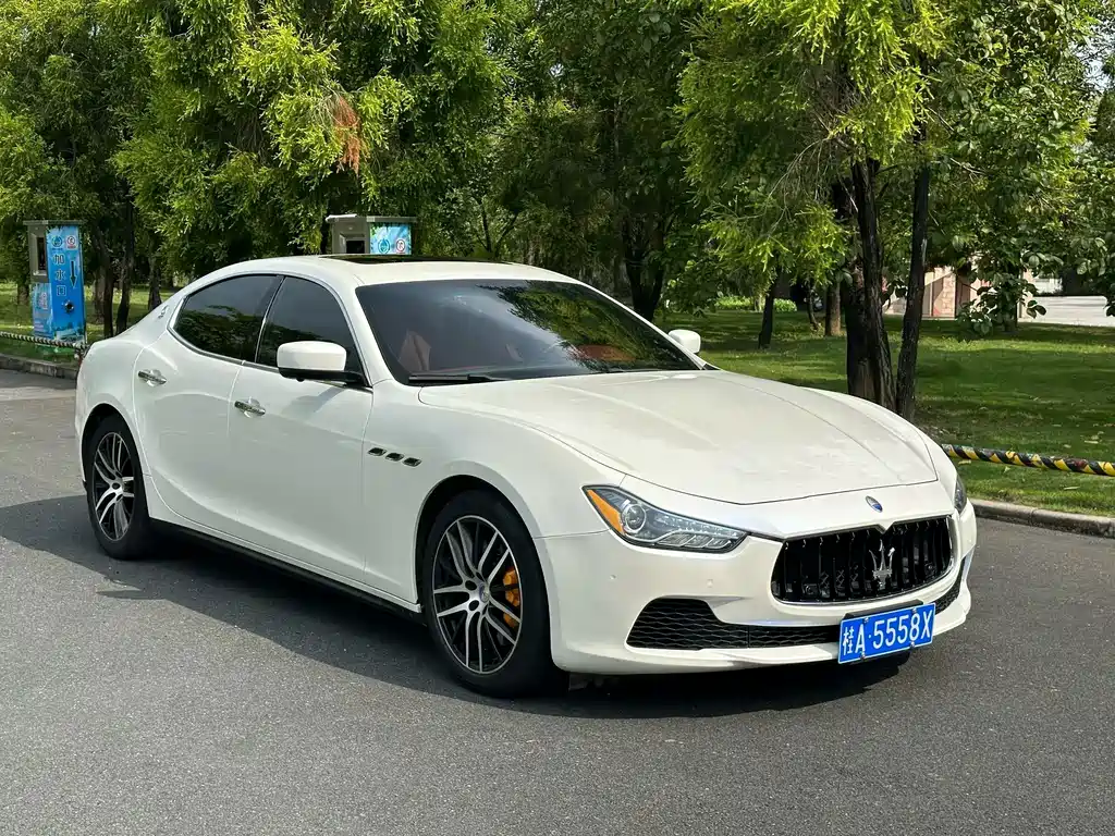 Maserati Ghibli — миниатюра 3