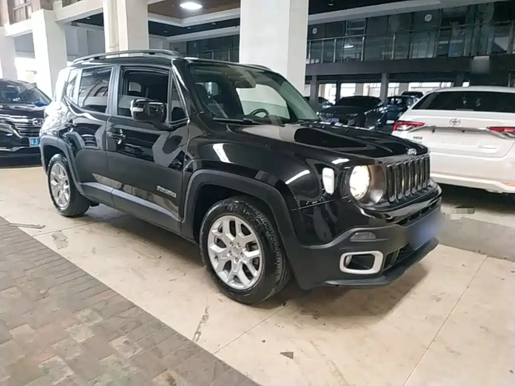 Jeep Renegade — миниатюра 4