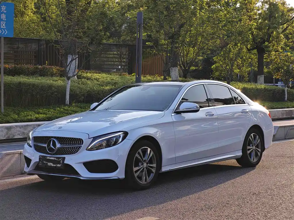 Mercedes-Benz C-Class 2016