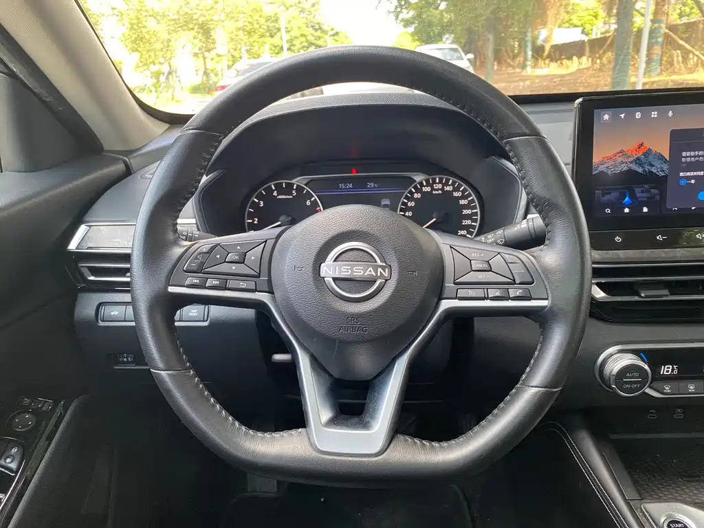 Nissan Teana — миниатюра 13