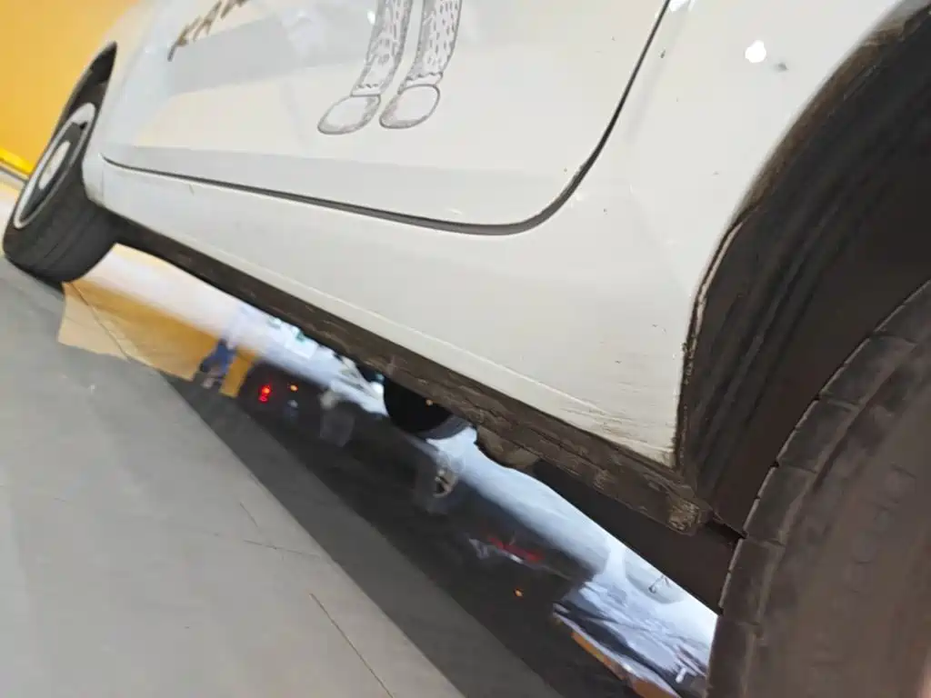 Wuling MINIEV — миниатюра 22