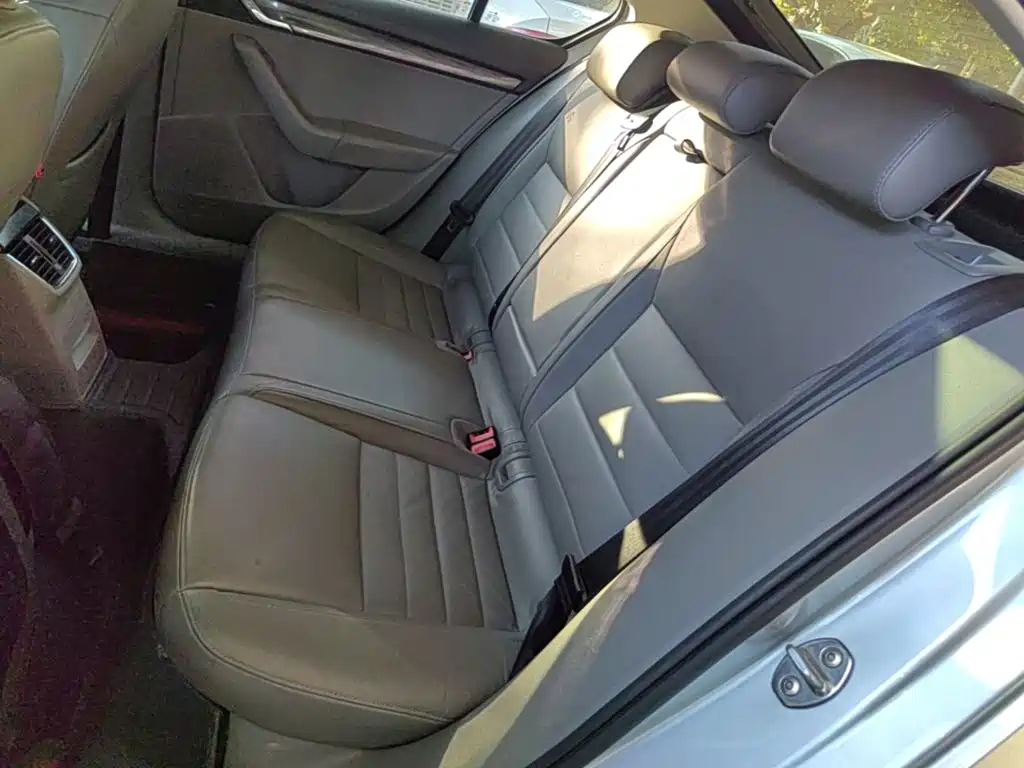 Skoda Octavia — миниатюра 17